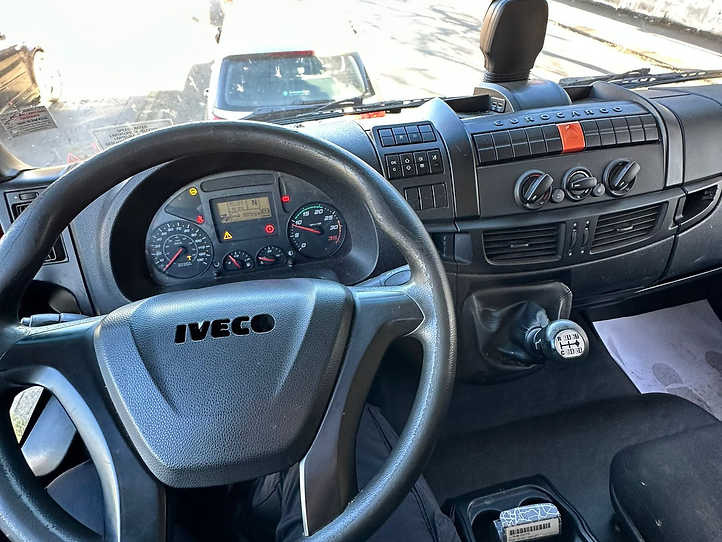 Iveco Eurocargo 160e25 - شاحنة صندوقية: صورة 3 Iveco Eurocargo 160e25 - شاحنة صندوقية: صورة 3