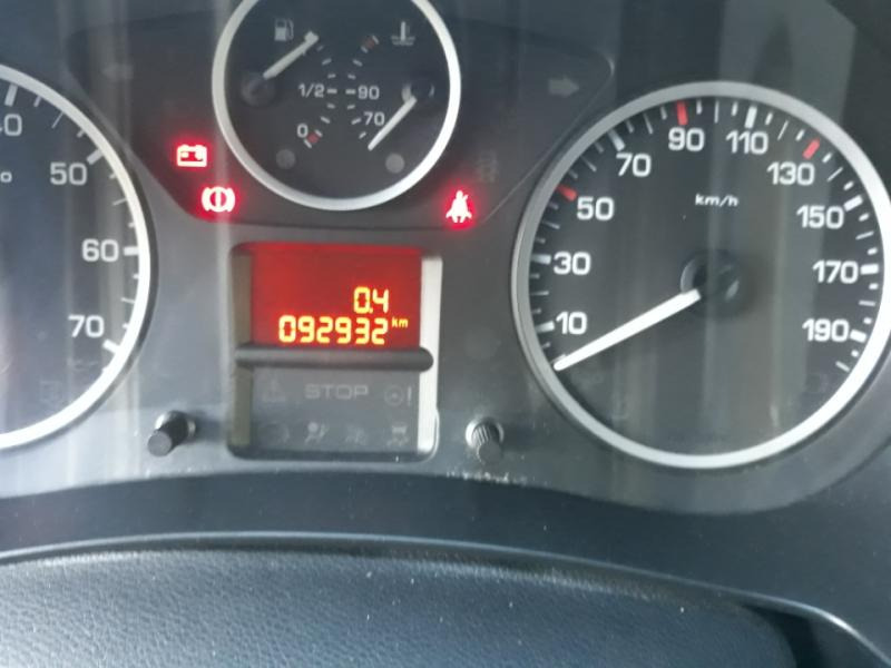 Citroën Berlingo Blue HDI 100 Frigo - شاحنة توصيل مبردة: صورة 4 Citroën Berlingo Blue HDI 100 Frigo - شاحنة توصيل مبردة: صورة 4