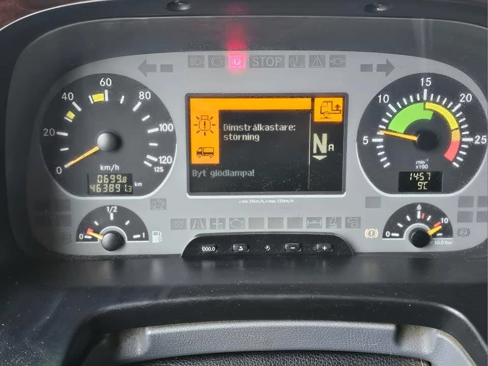 شاحنة كرين Mercedes-Benz Actros 2544: صورة 39 شاحنة كرين Mercedes-Benz Actros 2544: صورة 39