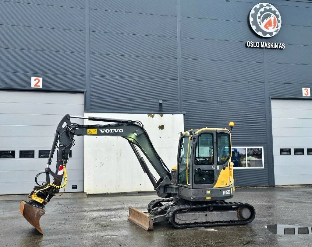 Volvo ECR 58 D - حفار صغير: صورة 2 Volvo ECR 58 D - حفار صغير: صورة 2