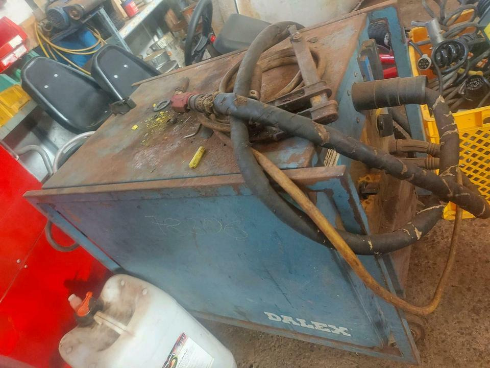 Dalex CGW 302 Schutzgasschweißgerät Schweißgerät Schutzgas - معدات اللحام: صورة 3 Dalex CGW 302 Schutzgasschweißgerät Schweißgerät Schutzgas - معدات اللحام: صورة 3