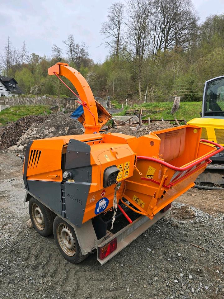 Jensen A540 Holzhacker Holzhäcksler Häcksler Holzhackschnitzler Tünnißen Stocks Dücker Kubot Motor - قاطعة الأخشاب: صورة 3 Jensen A540 Holzhacker Holzhäcksler Häcksler Holzhackschnitzler Tünnißen Stocks Dücker Kubot Motor - قاطعة الأخشاب: صورة 3
