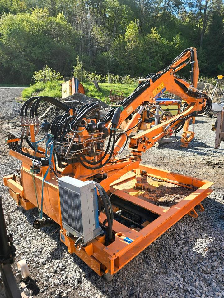 Mulag MHU 800 2013 Mähausleger Böschungsmäher Böschungsmulcher für Unimog 405 U 300 400 500 318 423 427 430 527 535 530 Mercedes-Benz - جزازة رافعة: صورة 1 Mulag MHU 800 2013 Mähausleger Böschungsmäher Böschungsmulcher für Unimog 405 U 300 400 500 318 423 427 430 527 535 530 Mercedes-Benz - جزازة رافعة: صورة 1