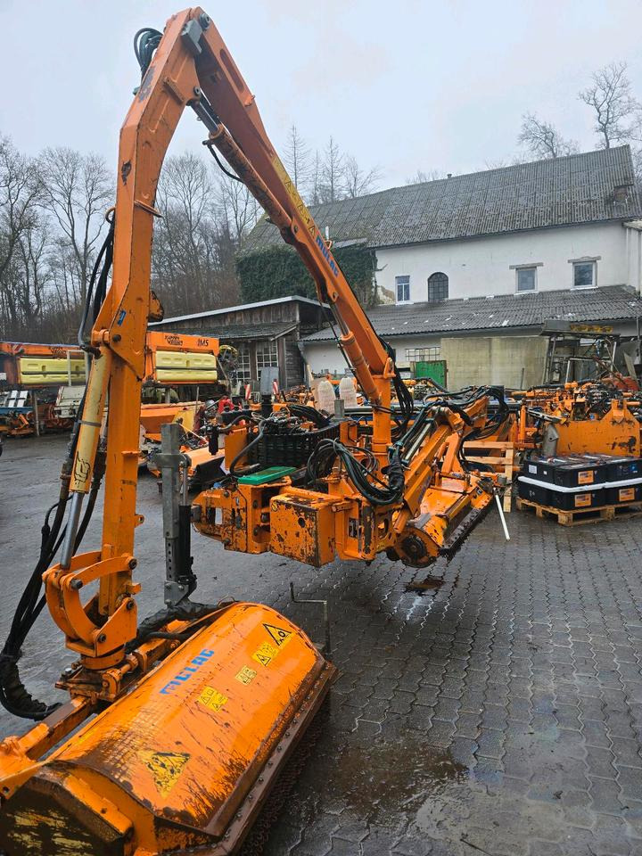 Mulag MKM 700 Böschungsmäher Böschungsmulcher FME für Unimog 405 U300 400 500 423 427 430 530 Dücker - جزازة رافعة: صورة 4 Mulag MKM 700 Böschungsmäher Böschungsmulcher FME für Unimog 405 U300 400 500 423 427 430 530 Dücker - جزازة رافعة: صورة 4