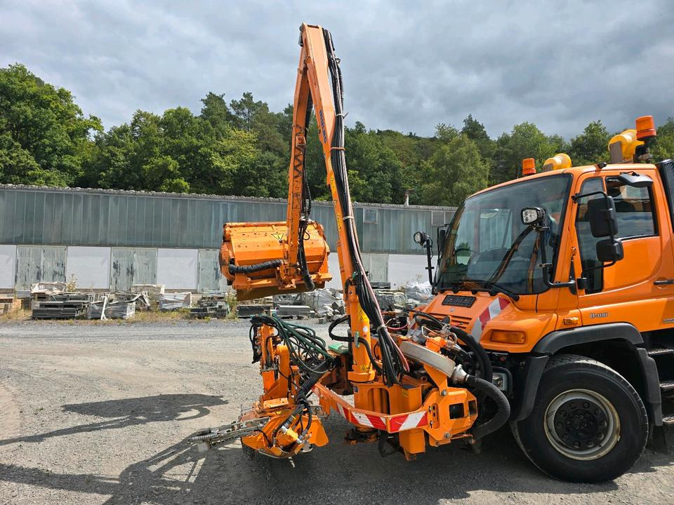 Mulag MKM 700 Mähausleger 2015 Böschungsmäher Böschungsmulcher Tandemmäher Für Unimog UGE UGN 405 427 424 U400 300 500 - جزازة رافعة: صورة 4 Mulag MKM 700 Mähausleger 2015 Böschungsmäher Böschungsmulcher Tandemmäher Für Unimog UGE UGN 405 427 424 U400 300 500 - جزازة رافعة: صورة 4