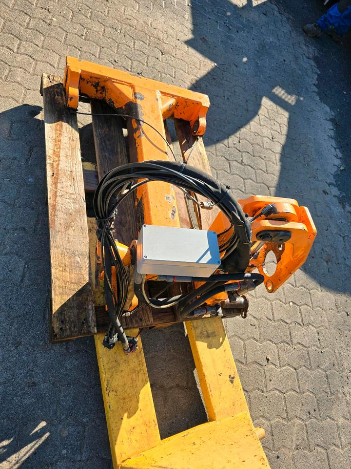 Mulag TR Torsionsrahmen Unimog 405 U300 300 U 400 500 Mercedes-Benz Böschungsmäher Böschungsmulcher Mähausleger FME 600 700 MKM FMK - جزازة رافعة: صورة 4 Mulag TR Torsionsrahmen Unimog 405 U300 300 U 400 500 Mercedes-Benz Böschungsmäher Böschungsmulcher Mähausleger FME 600 700 MKM FMK - جزازة رافعة: صورة 4