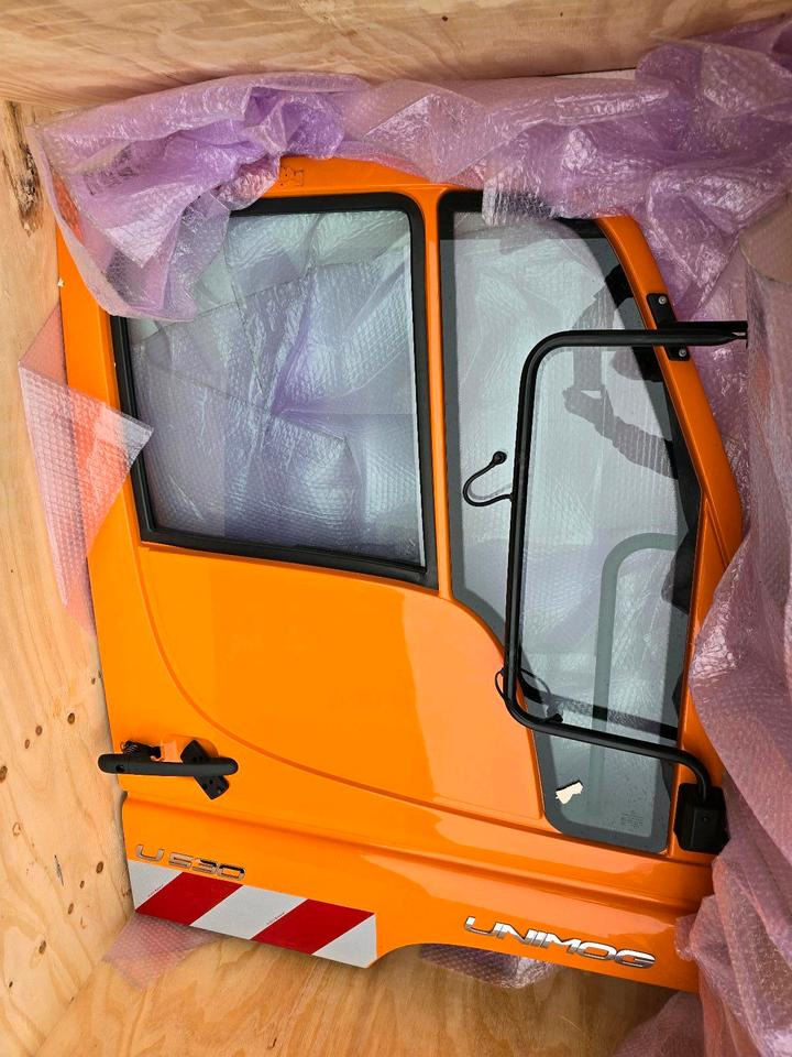 Neue Beifahrertür Tür Unimog 405 U 530 527 318 327 423 427 430 435 535 U300 400 500 Mercedes-Benz Mähtür Mulag - باب و قطع الغيار - جرافة ثلج: صورة 2 Neue Beifahrertür Tür Unimog 405 U 530 527 318 327 423 427 430 435 535 U300 400 500 Mercedes-Benz Mähtür Mulag - باب و قطع الغيار - جرافة ثلج: صورة 2