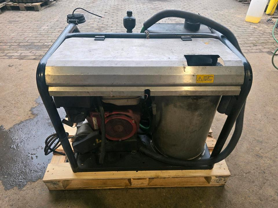 Nilfisk Alto Neptune PE Hochdruckreiniger Heißwasser Dampfstrahler Honda Benzin Motor Kärcher - ماكينة غسيل ضغط عالي: صورة 3 Nilfisk Alto Neptune PE Hochdruckreiniger Heißwasser Dampfstrahler Honda Benzin Motor Kärcher - ماكينة غسيل ضغط عالي: صورة 3