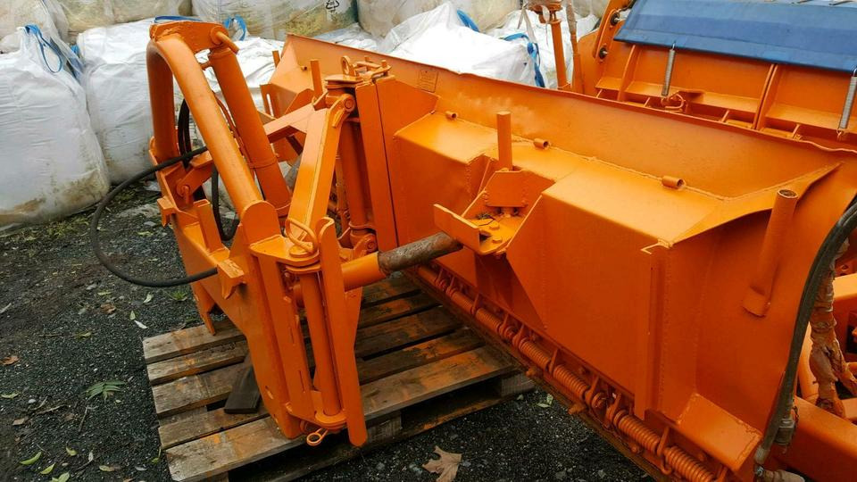 كاسحة ثلوج Schneepflug Schmidt Beilhack Winterdienst Schneeschild Unimog Fen: صورة 7 كاسحة ثلوج Schneepflug Schmidt Beilhack Winterdienst Schneeschild Unimog Fen: صورة 7