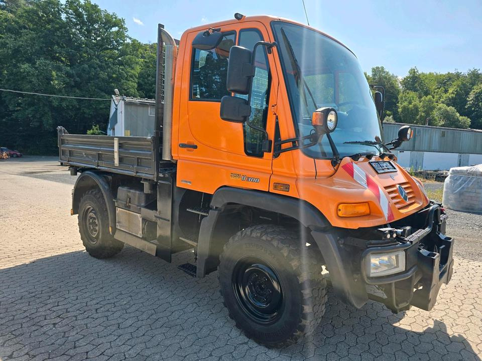 Unimog 405/10 U300 Bluetec 5 Mercedes-Benz U 300 290 400 500 UGE UGN Jotha Absetzkipper Absetzer - جرافة ثلج: صورة 2 Unimog 405/10 U300 Bluetec 5 Mercedes-Benz U 300 290 400 500 UGE UGN Jotha Absetzkipper Absetzer - جرافة ثلج: صورة 2