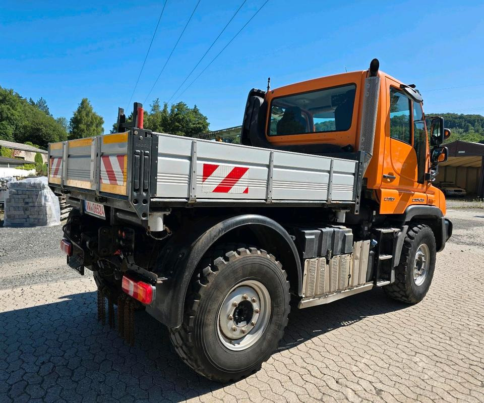 Unimog U318 NKS-F-UGE-42 Mercedes-Benz 405/10 405/12 UGE Mercedes-Benz U 318 323 327 423 427 429 430 EasyDrive Variopilot - سيارة خدمات/ سيارة خاصة: صورة 4 Unimog U318 NKS-F-UGE-42 Mercedes-Benz 405/10 405/12 UGE Mercedes-Benz U 318 323 327 423 427 429 430 EasyDrive Variopilot - سيارة خدمات/ سيارة خاصة: صورة 4