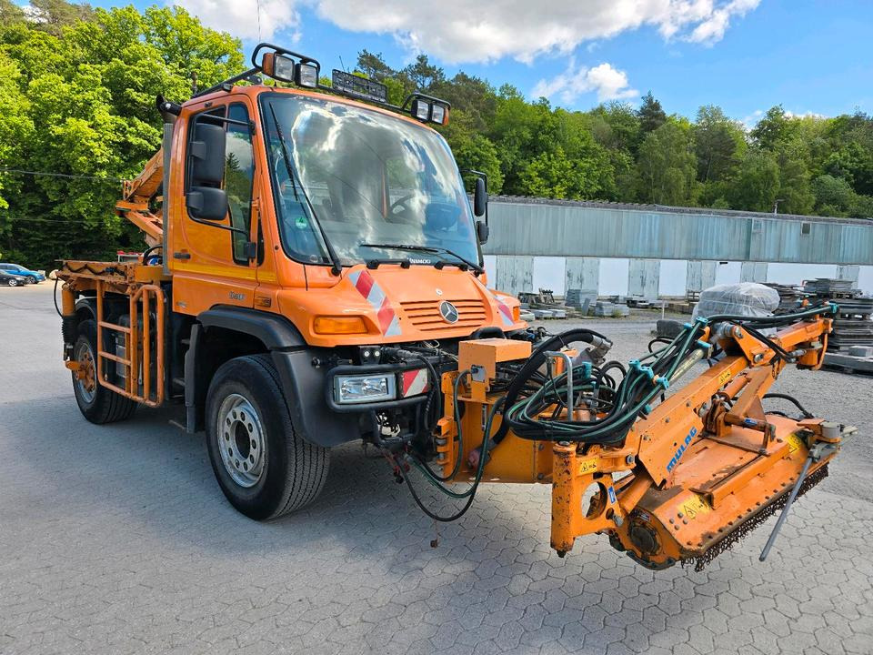 Unimog U400 405/12 6-Zylinder mit Mulag Böschungsmäher Böschungsmulcher Frontmäher Randstreifenmäher Mercedes-Benz U 400 300 500 - جرافة ثلج: صورة 2 Unimog U400 405/12 6-Zylinder mit Mulag Böschungsmäher Böschungsmulcher Frontmäher Randstreifenmäher Mercedes-Benz U 400 300 500 - جرافة ثلج: صورة 2