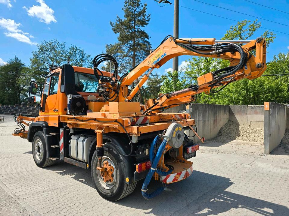 Unimog U400 405/12 6-Zylinder mit Mulag Böschungsmäher Böschungsmulcher Frontmäher Randstreifenmäher Mercedes-Benz U 400 300 500 - جرافة ثلج: صورة 5 Unimog U400 405/12 6-Zylinder mit Mulag Böschungsmäher Böschungsmulcher Frontmäher Randstreifenmäher Mercedes-Benz U 400 300 500 - جرافة ثلج: صورة 5