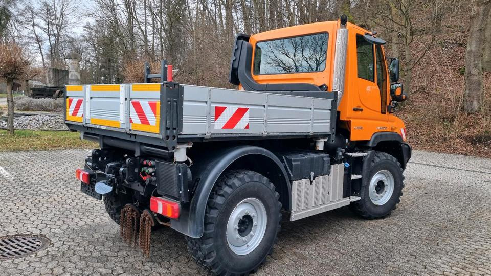Zu vermieten Unimog 405 U318 423 429 430 Mercedes Benz 318 527 Vermietung - جرافة ثلج: صورة 4 Zu vermieten Unimog 405 U318 423 429 430 Mercedes Benz 318 527 Vermietung - جرافة ثلج: صورة 4
