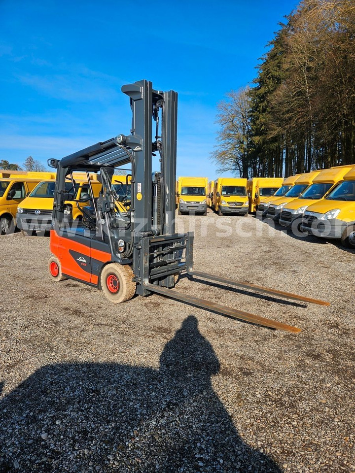 Linde E25 R Roadster , 6.880mm Hubhöhe, StVZO hydr. Zi - رافعة شوكية كهربائية: صورة 2 Linde E25 R Roadster , 6.880mm Hubhöhe, StVZO hydr. Zi - رافعة شوكية كهربائية: صورة 2