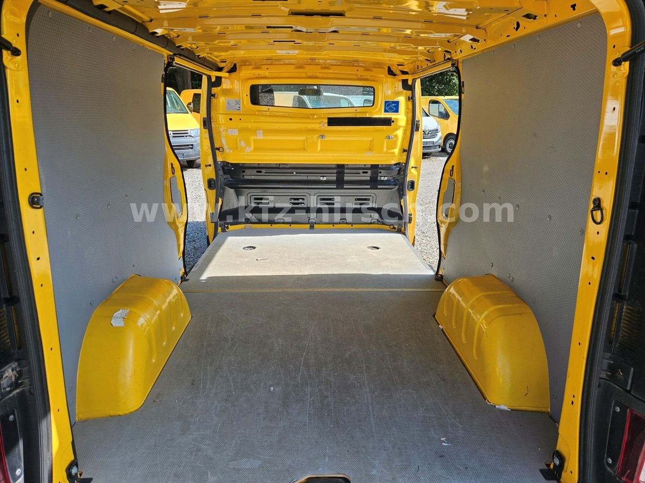 Renault Trafic Kasten L2H1 Maxi Lang Kamera 1.Hand LED - فان: صورة 4 Renault Trafic Kasten L2H1 Maxi Lang Kamera 1.Hand LED - فان: صورة 4
