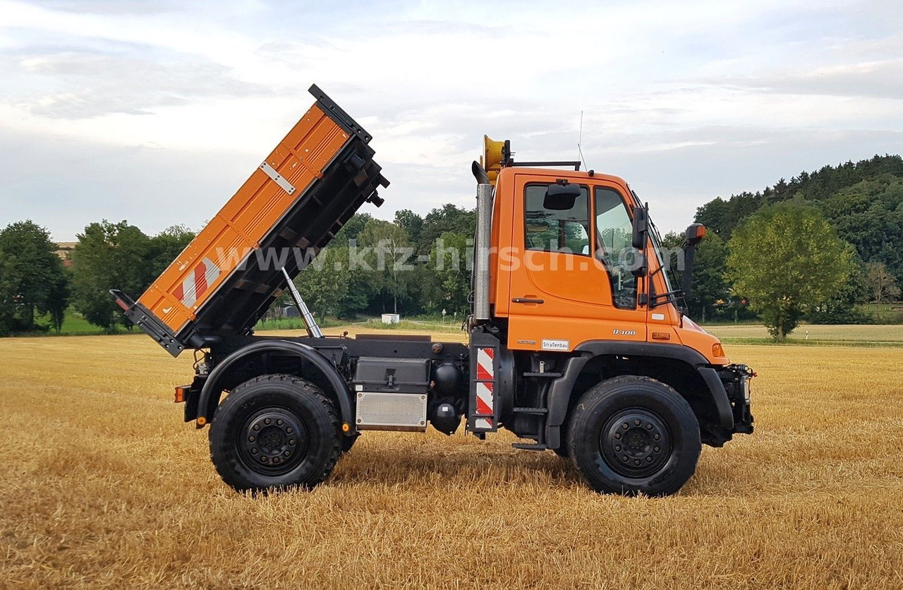 Unimog U400 405/12*HYDROSTAT*VARIOPILOT*Euro4*Kipper - شاحنة قلاب: صورة 2 Unimog U400 405/12*HYDROSTAT*VARIOPILOT*Euro4*Kipper - شاحنة قلاب: صورة 2