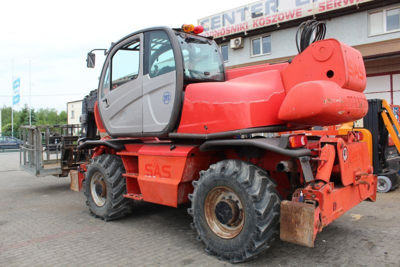 Manitou MRT 2150 Privilege Ładowarka 4x4 obrotowa teleskopowa 21 m telehandler rotating - آلة رفع ونقل تلسكوبية: صورة 5 Manitou MRT 2150 Privilege Ładowarka 4x4 obrotowa teleskopowa 21 m telehandler rotating - آلة رفع ونقل تلسكوبية: صورة 5
