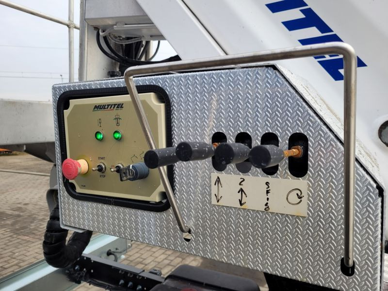 منصة محمولة مثبتة على الشاحنة Nissan Nissan Cabstar NT400 podnośnik koszowy 20 m Multitel HX195: صورة 18 منصة محمولة مثبتة على الشاحنة Nissan Nissan Cabstar NT400 podnośnik koszowy 20 m Multitel HX195: صورة 18