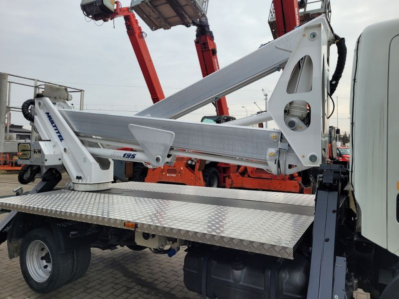 منصة محمولة مثبتة على الشاحنة Nissan Nissan Cabstar NT400 podnośnik koszowy 20 m Multitel HX195: صورة 7 منصة محمولة مثبتة على الشاحنة Nissan Nissan Cabstar NT400 podnośnik koszowy 20 m Multitel HX195: صورة 7