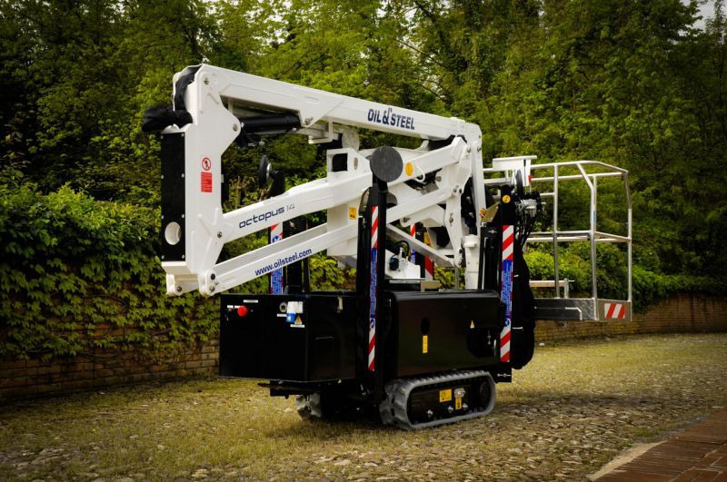 Oil&Steel Octopus 14 podnośnik koszowy na gąsienicach 14 m - سبايدر لفت: صورة 1 Oil&Steel Octopus 14 podnośnik koszowy na gąsienicach 14 m - سبايدر لفت: صورة 1