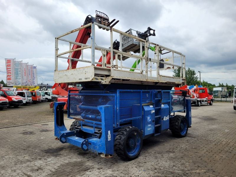 Podnośnik nożycowy 4x4 spalinowy 18 m Genie GS 5390 RT - مرفاع مقصي: صورة 3 Podnośnik nożycowy 4x4 spalinowy 18 m Genie GS 5390 RT - مرفاع مقصي: صورة 3