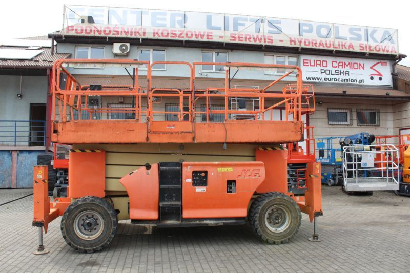 Podnośnik nożycowy 4x4 terenowy 15 m JLG 4394 RT - مرفاع مقصي: صورة 5 Podnośnik nożycowy 4x4 terenowy 15 m JLG 4394 RT - مرفاع مقصي: صورة 5