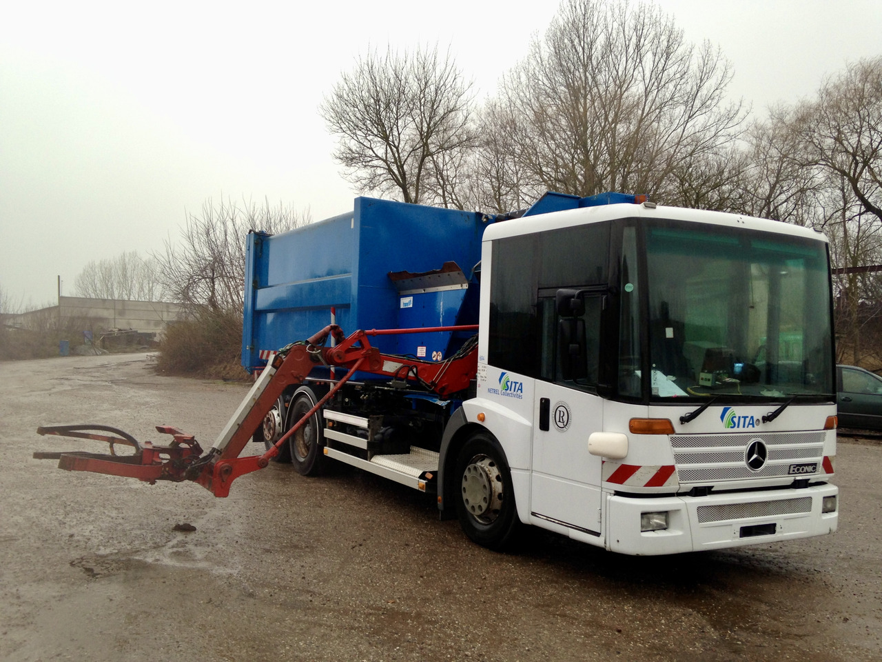 MERCEDES-BENZ ECONIC - شاحنة قمامة: صورة 2 MERCEDES-BENZ ECONIC - شاحنة قمامة: صورة 2