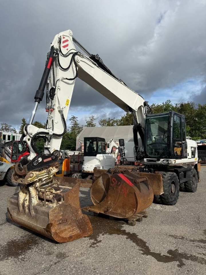 CAT M 316 D - حفار ذو عجلات: صورة 4 CAT M 316 D - حفار ذو عجلات: صورة 4