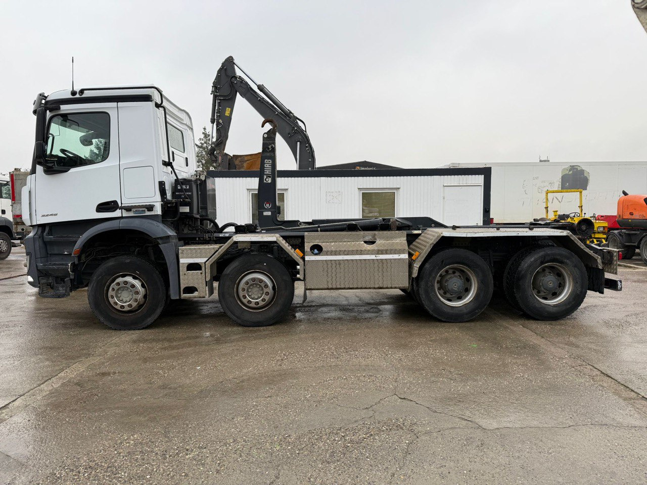 MERCEDES-BENZ Arocs 3245 - شاحنة برافعة خطافية: صورة 1 MERCEDES-BENZ Arocs 3245 - شاحنة برافعة خطافية: صورة 1