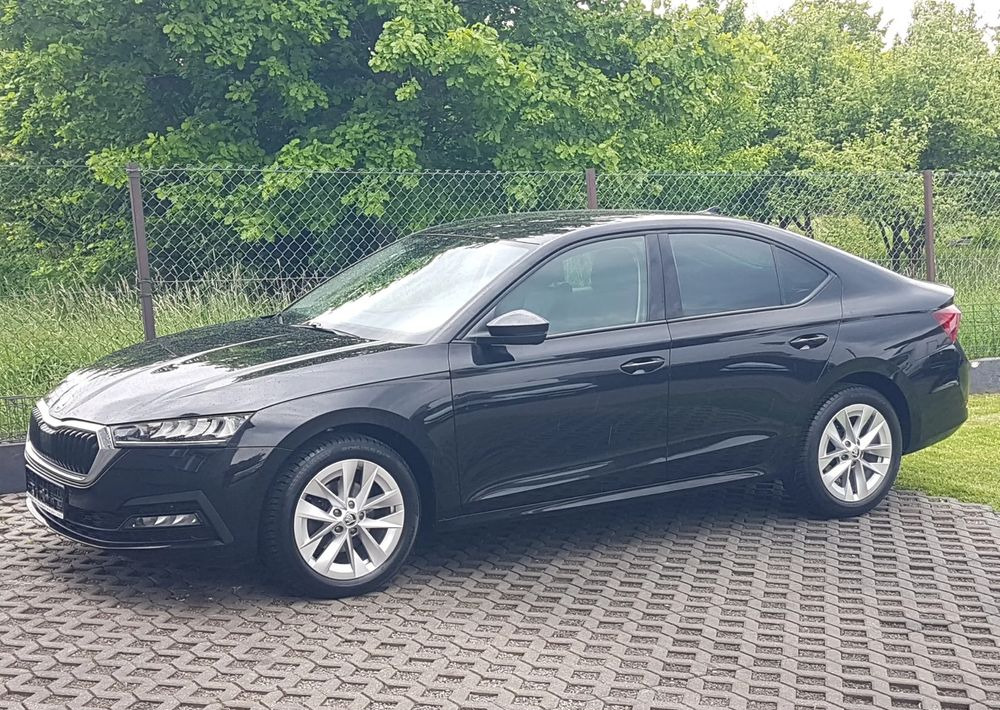 Skoda Octavia 1.5 TSI ACT Ambition - سيارة: صورة 2 Skoda Octavia 1.5 TSI ACT Ambition - سيارة: صورة 2