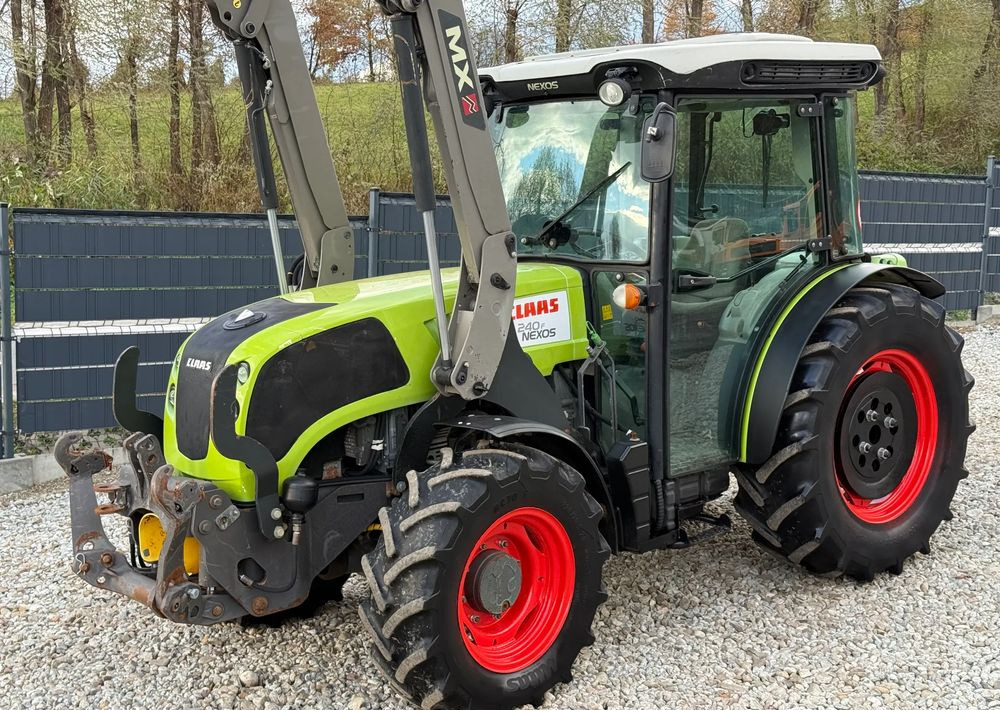جرار Claas * 240 F NEXOS CLAAS * 4x4 * Sadowniczy * Tur MX F304 * TUZ * Wałek WOM* Ciągnik * Traktor *: صورة 16
