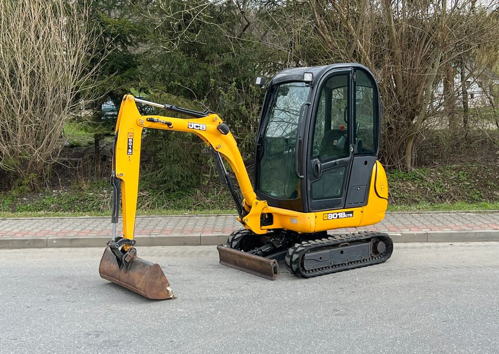 JCB MINIKOPARKA JCB 8018 3 Łyżki Stan IDEALNY - حفار صغير: صورة 2 JCB MINIKOPARKA JCB 8018 3 Łyżki Stan IDEALNY - حفار صغير: صورة 2