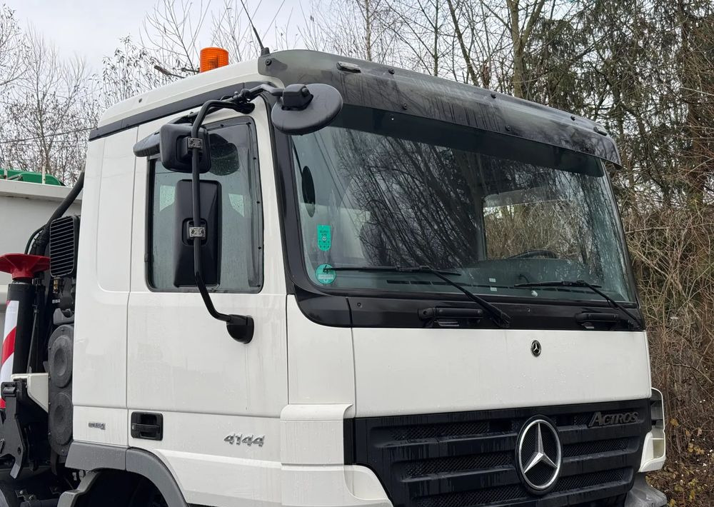 Mercedes-Benz * Mercedes 8x6 Actros 4144 * HDS Palfinger 150002 + FLY JIB PJ 170 * Dźwig * 40 TON * Wyciągarka * 35 Metrów * Kosz * - شاحنة كرين: صورة 3 Mercedes-Benz * Mercedes 8x6 Actros 4144 * HDS Palfinger 150002 + FLY JIB PJ 170 * Dźwig * 40 TON * Wyciągarka * 35 Metrów * Kosz * - شاحنة كرين: صورة 3