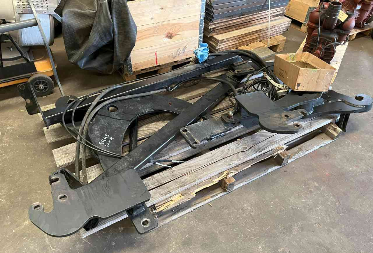 BMH Palas SC 370 Front-laders / Frontlader / Voorlader / Tractoren - مغراف أمامي للجرار: صورة 4 BMH Palas SC 370 Front-laders / Frontlader / Voorlader / Tractoren - مغراف أمامي للجرار: صورة 4