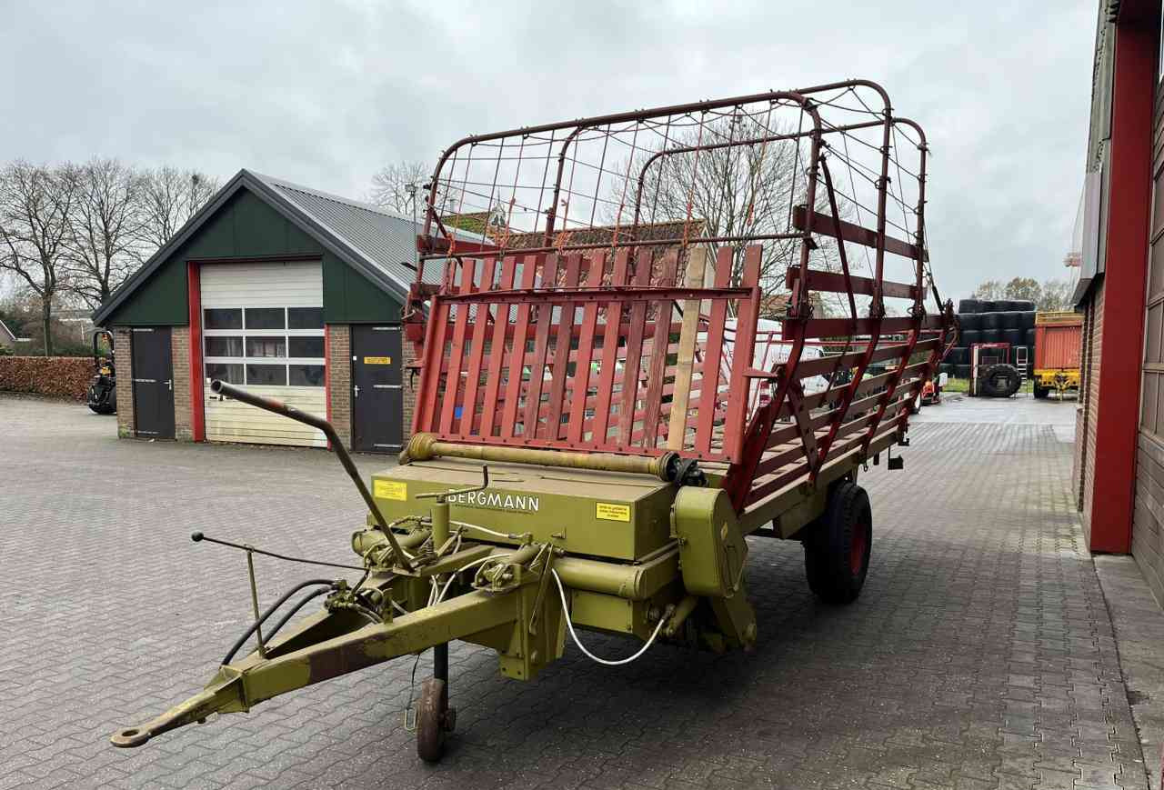 Bergmann Opraapwagen, ladewagen, weidebouwmachines - عربة ذاتية التحميل: صورة 3 Bergmann Opraapwagen, ladewagen, weidebouwmachines - عربة ذاتية التحميل: صورة 3