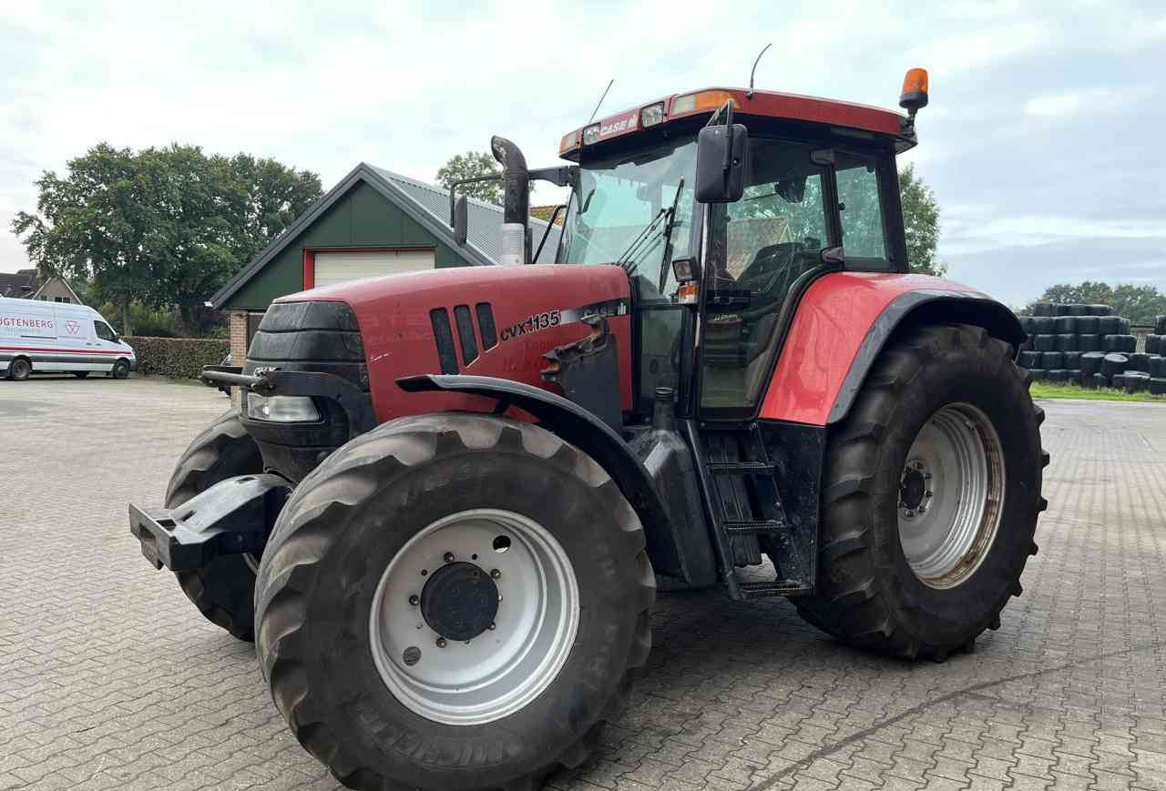 Case-IH CVX 1135 Tractoren - جرار: صورة 2 Case-IH CVX 1135 Tractoren - جرار: صورة 2