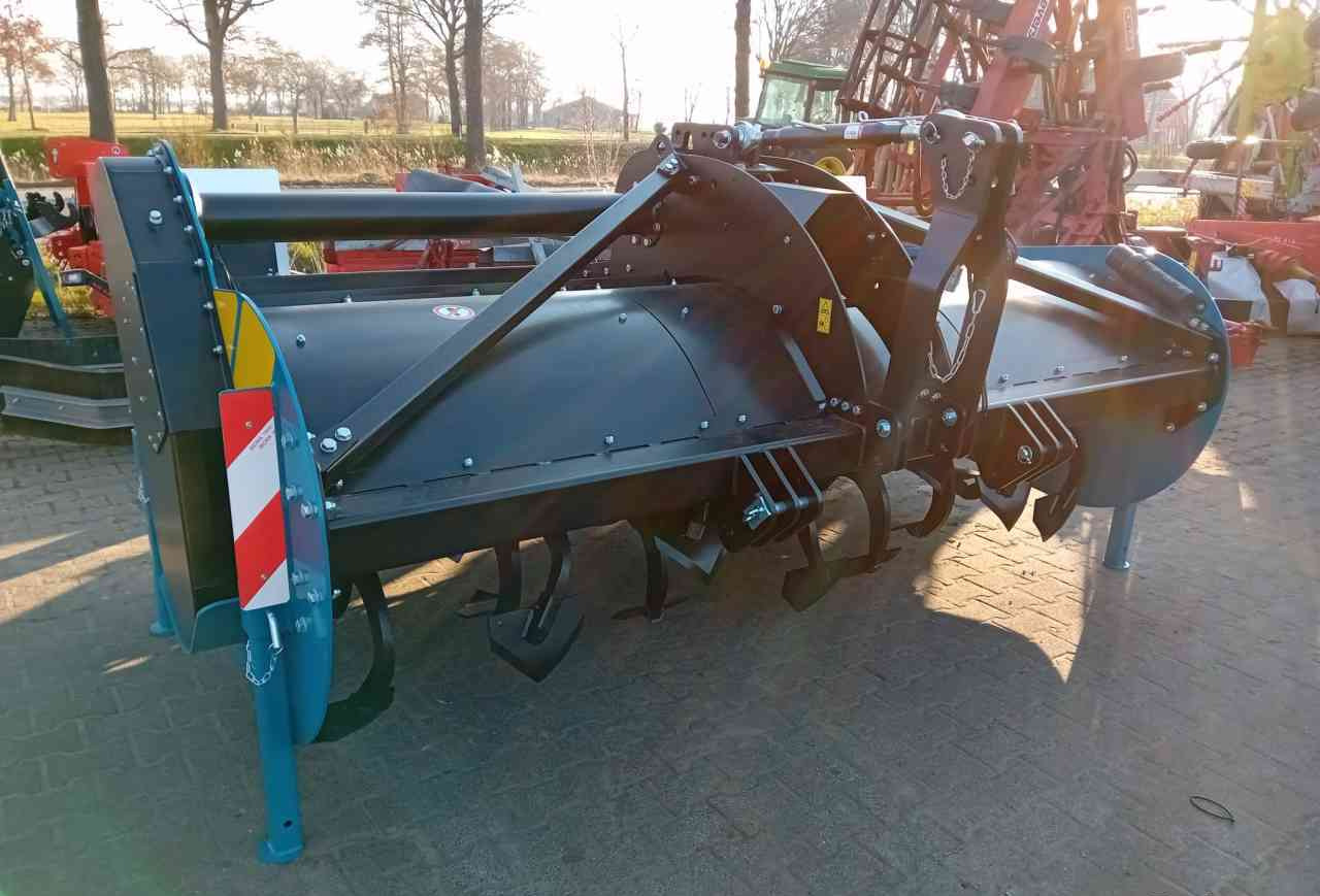 Imants 38SX spitmachine - معدات حرث التربة: صورة 2 Imants 38SX spitmachine - معدات حرث التربة: صورة 2