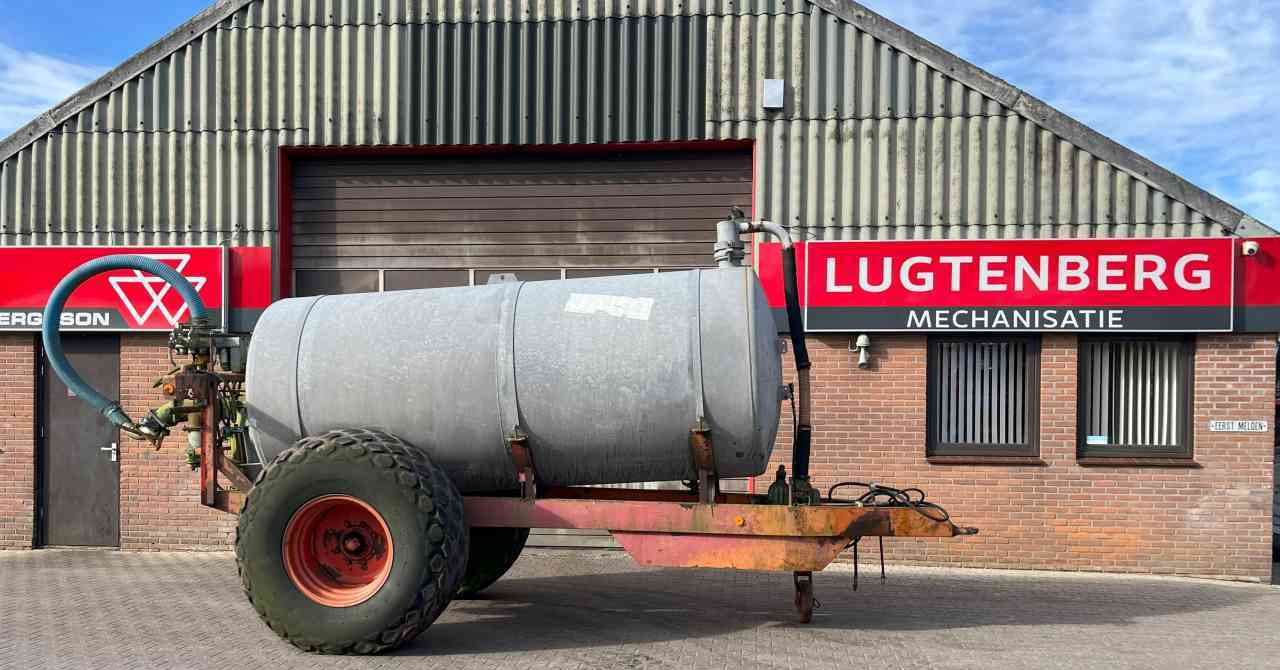 Jako 5000 Liter mesttank mestverwerking - صهريج السماد السائل: صورة 1 Jako 5000 Liter mesttank mestverwerking - صهريج السماد السائل: صورة 1