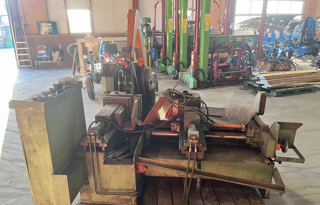 Kasto beugelzaagmachine diversen - أداة الماكينة: صورة 4 Kasto beugelzaagmachine diversen - أداة الماكينة: صورة 4