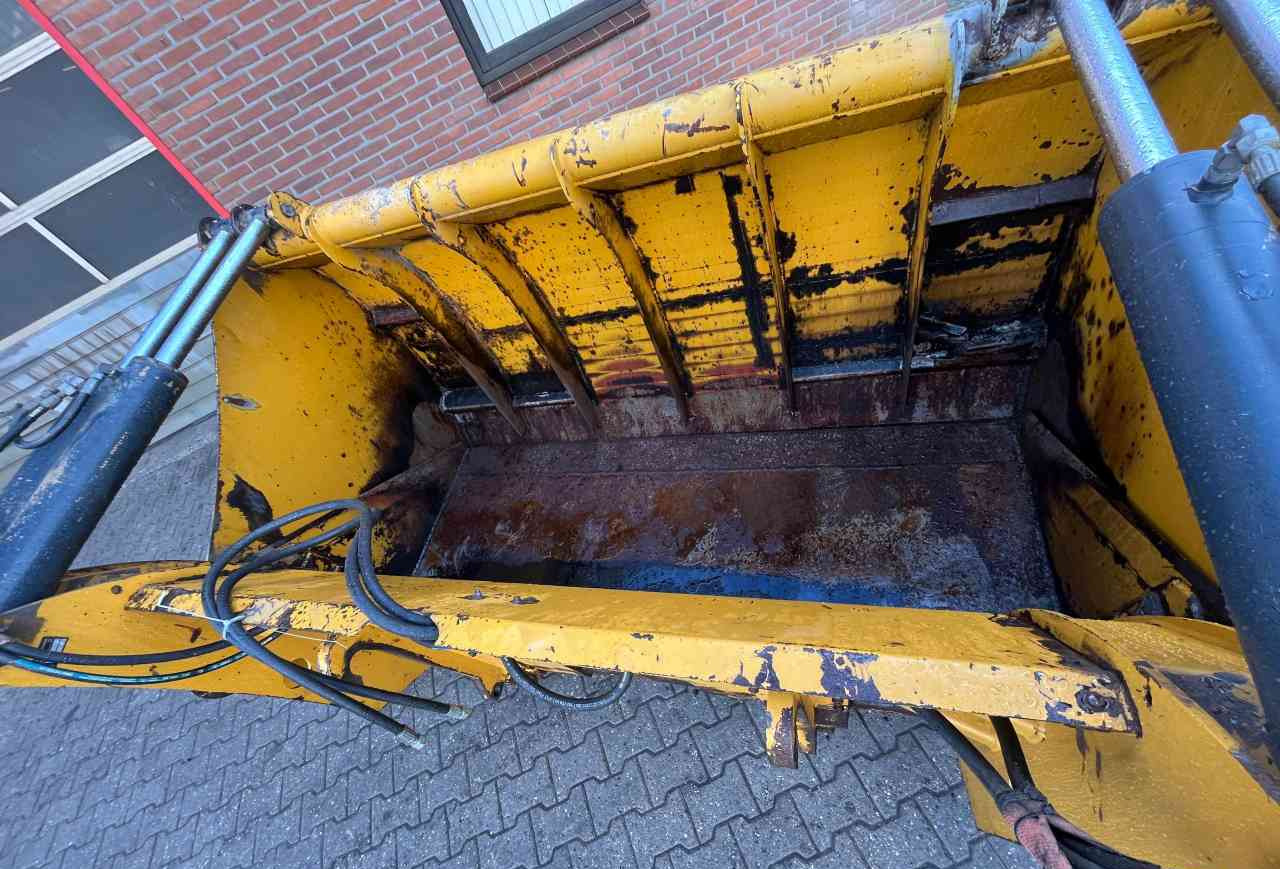 Mammut Kuilhapper, JCB Q-Fit, voermachines. - معدات تخزين حبوب: صورة 5 Mammut Kuilhapper, JCB Q-Fit, voermachines. - معدات تخزين حبوب: صورة 5