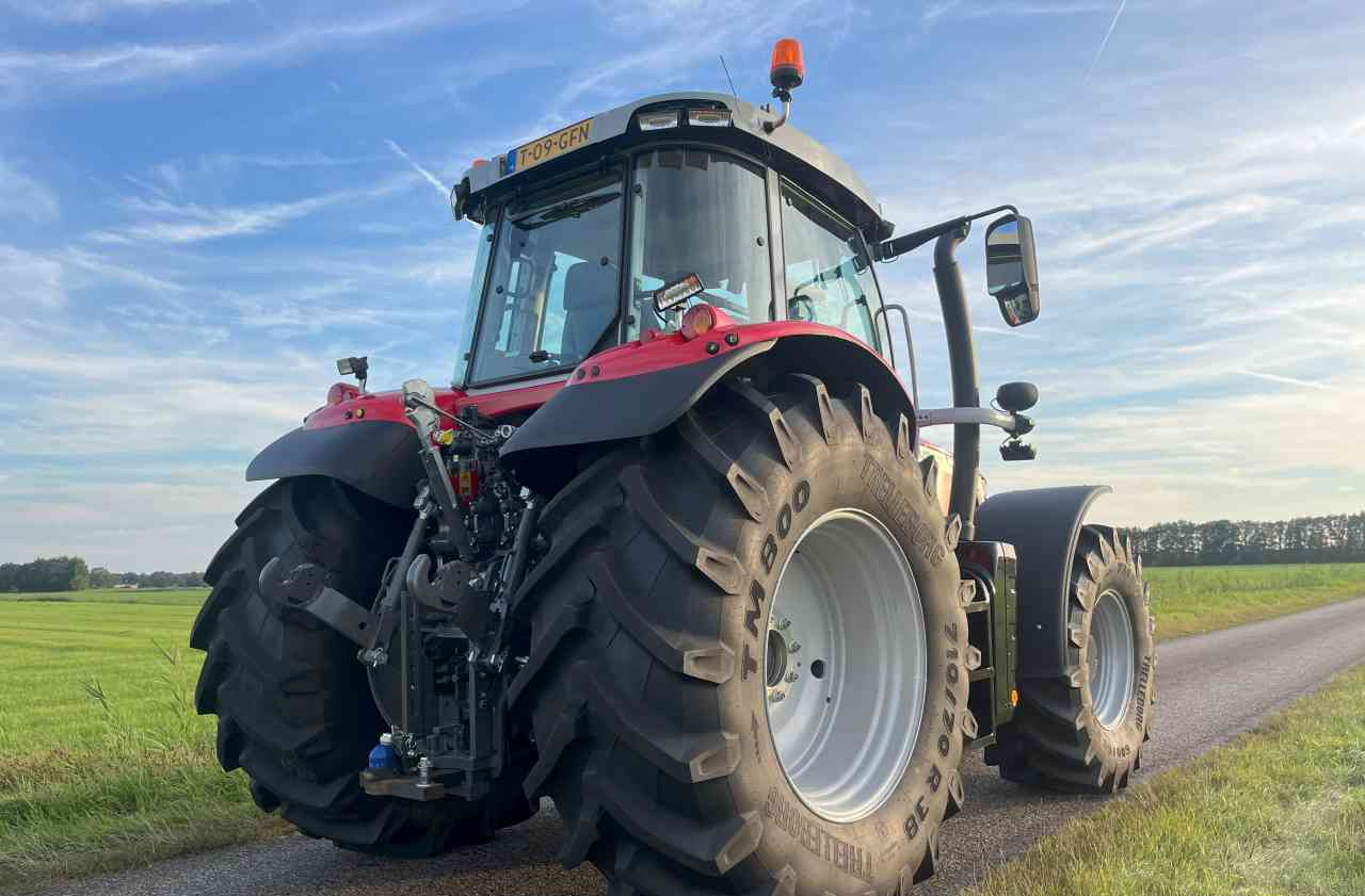 Massey Ferguson 7S.190 Dyna-VT Exclusive tractoren - جرار: صورة 5 Massey Ferguson 7S.190 Dyna-VT Exclusive tractoren - جرار: صورة 5