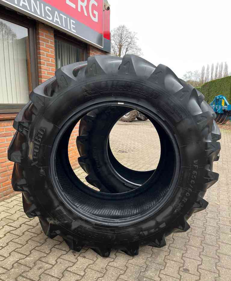 Michelin Xeobib VF650/60R38 banden diversen - الإطارات والجنوط - آلات زراعية: صورة 3 Michelin Xeobib VF650/60R38 banden diversen - الإطارات والجنوط - آلات زراعية: صورة 3