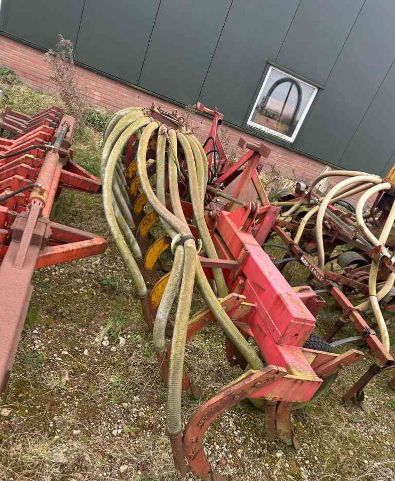 Peecon Bouwlandinjecteur, mestverwerking - حاقن الطين: صورة 5 Peecon Bouwlandinjecteur, mestverwerking - حاقن الطين: صورة 5