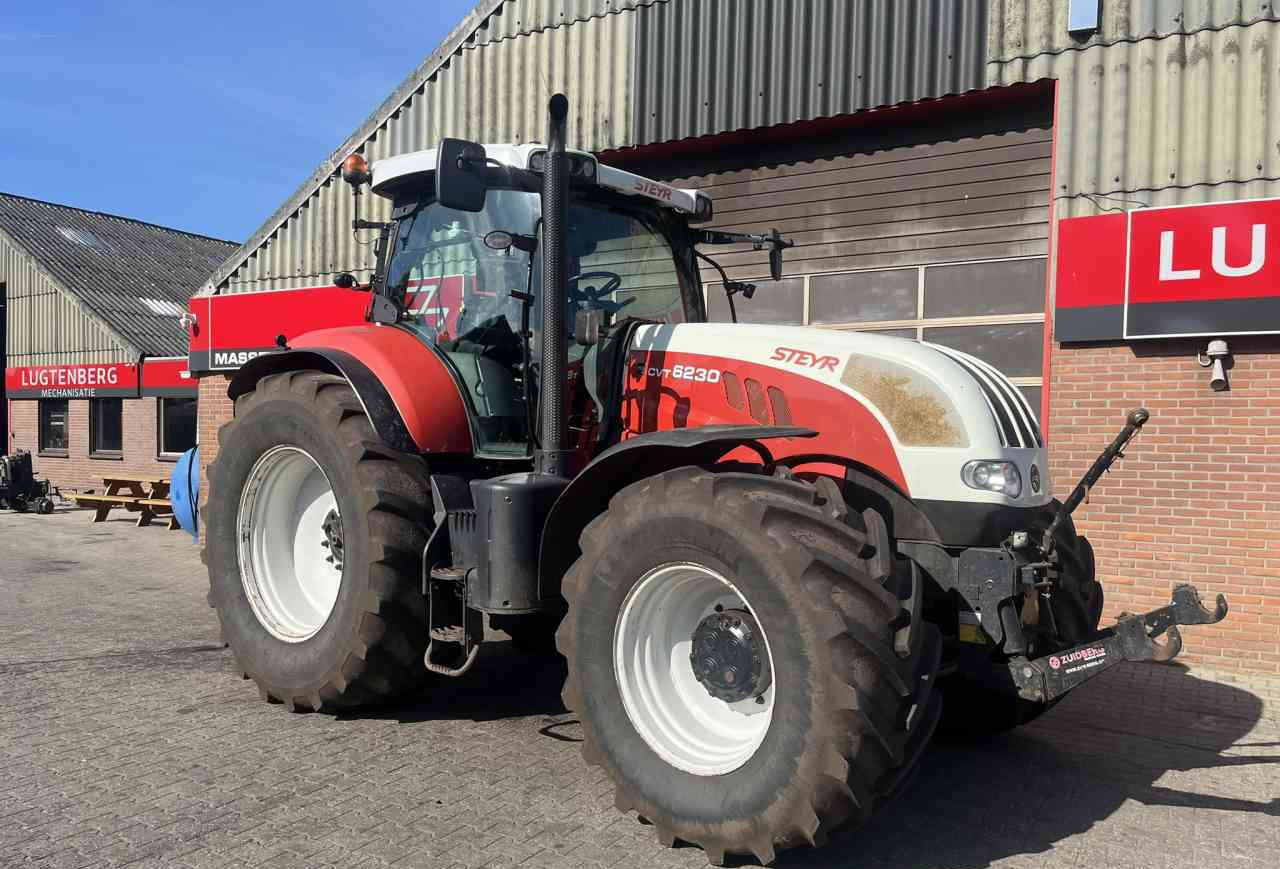 Steyr CVT 6230 Tractoren - جرار: صورة 2 Steyr CVT 6230 Tractoren - جرار: صورة 2