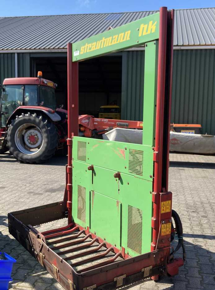 Strautmann Hydrofox HK3 kuilsnijder kuilvoersnijder U snijder voermachines - معدات تخزين حبوب: صورة 1 Strautmann Hydrofox HK3 kuilsnijder kuilvoersnijder U snijder voermachines - معدات تخزين حبوب: صورة 1