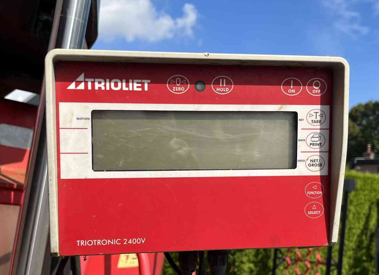 Trioliet Gigant 900 voermengwagen zelfladend Voermachines - عربة خلط الأعلاف: صورة 5 Trioliet Gigant 900 voermengwagen zelfladend Voermachines - عربة خلط الأعلاف: صورة 5