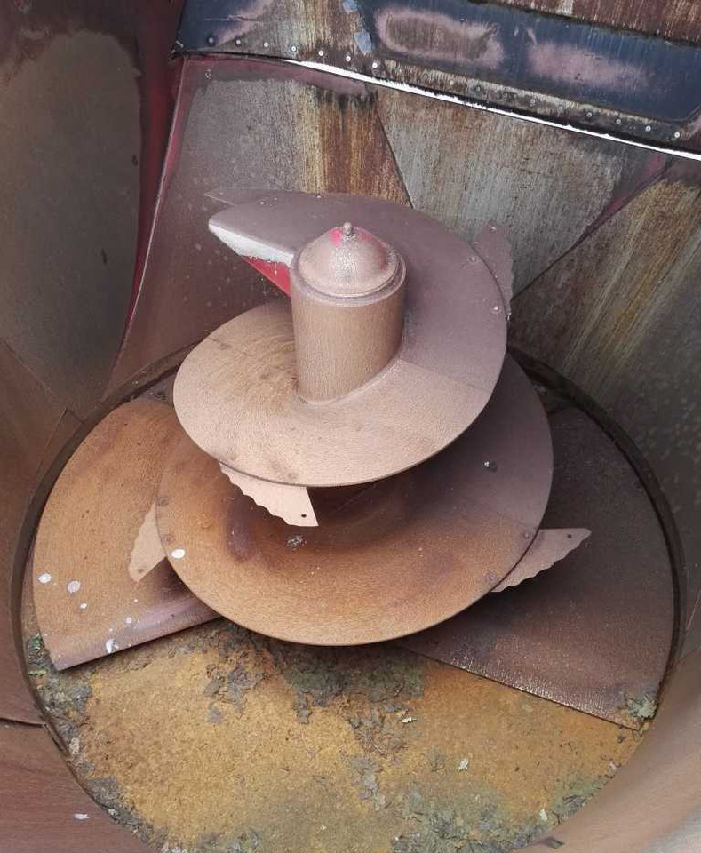 Trioliet Trioliet Triomix 12 1-1200 Mengwagen Voermachines - عربة خلط الأعلاف: صورة 5 Trioliet Trioliet Triomix 12 1-1200 Mengwagen Voermachines - عربة خلط الأعلاف: صورة 5