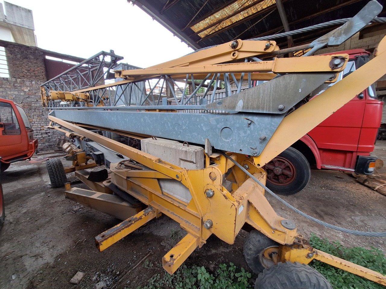 POTAIN HD10A - رافعة ذاتية التركيب: صورة 4 POTAIN HD10A - رافعة ذاتية التركيب: صورة 4