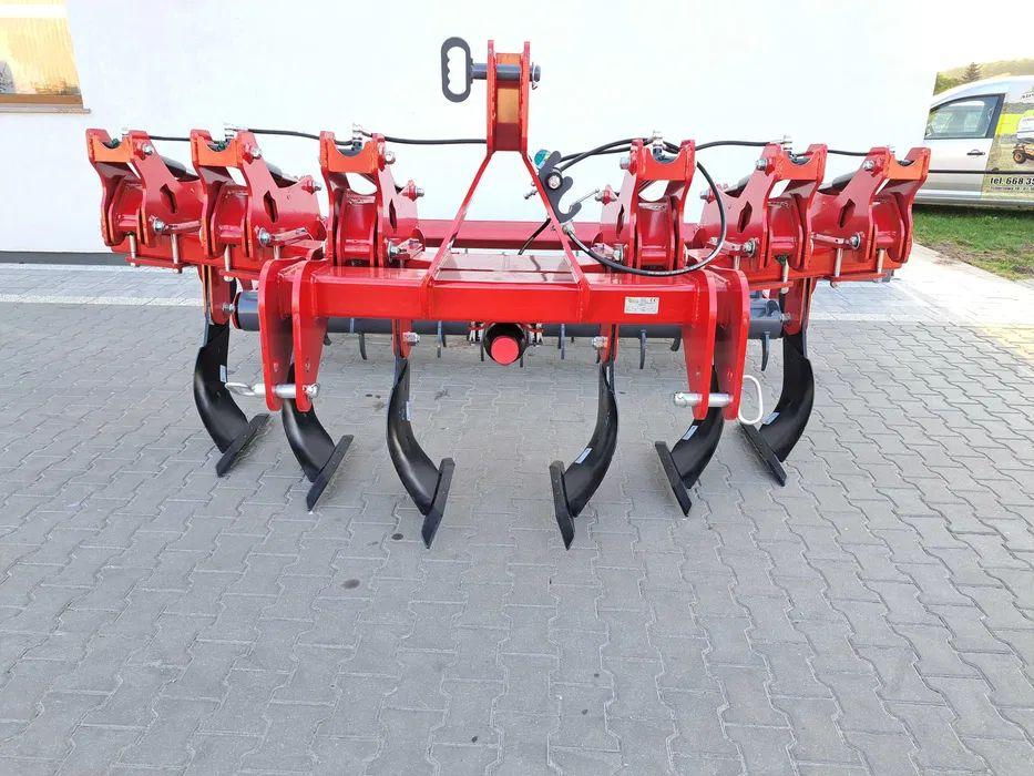Głębosz AMJ Agro 6 łap non-stop hydrauliczne zabezpieczenie LEASING - محراث تحت التربة: صورة 3 Głębosz AMJ Agro 6 łap non-stop hydrauliczne zabezpieczenie LEASING - محراث تحت التربة: صورة 3